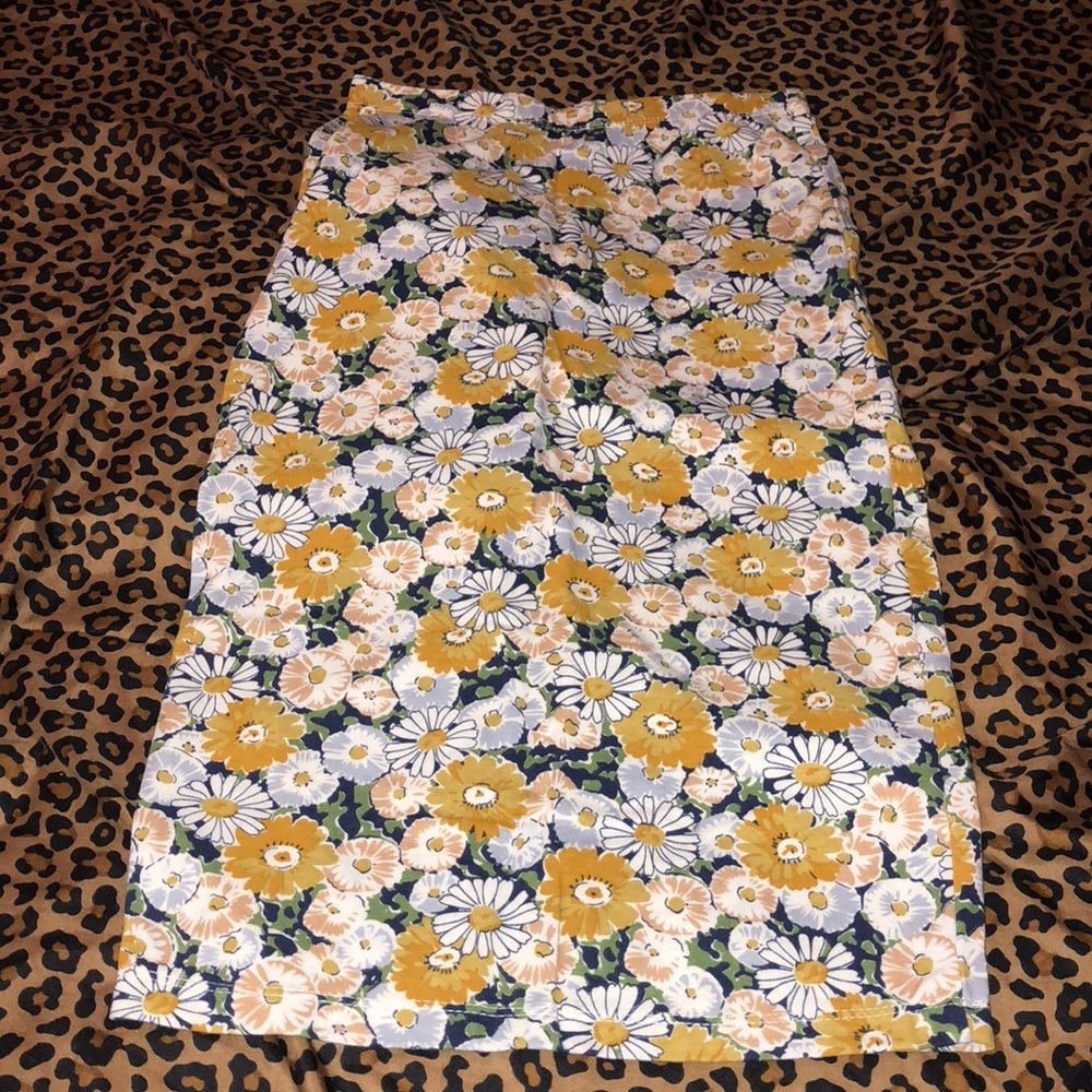 Floral pencil skirt